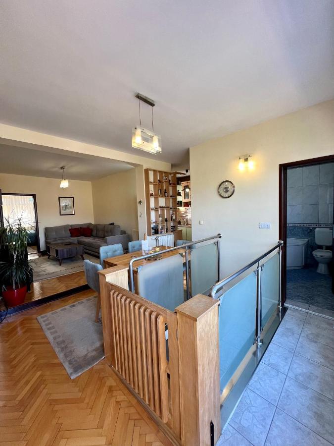 Holiday House Bistrik SJJ Exterior foto